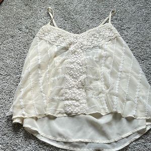 Cute tank top, great for a night out or a nice dinner